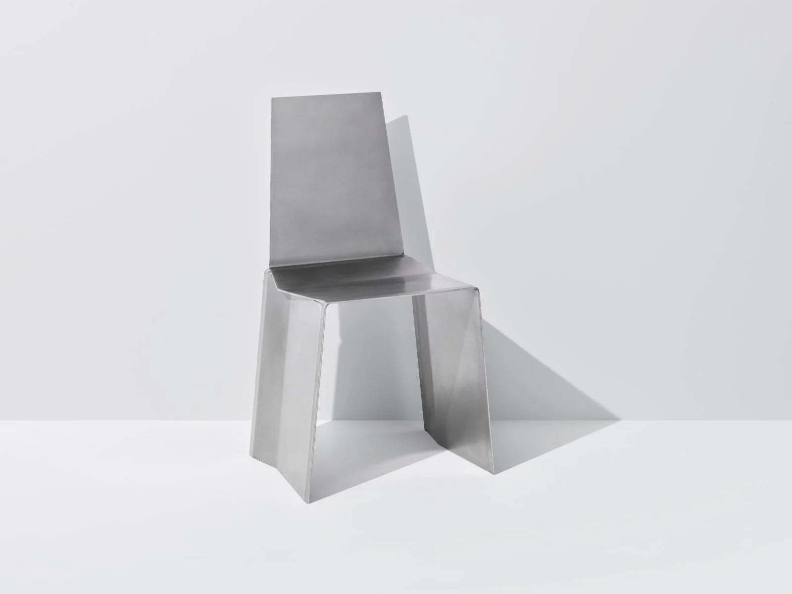Camber Chair